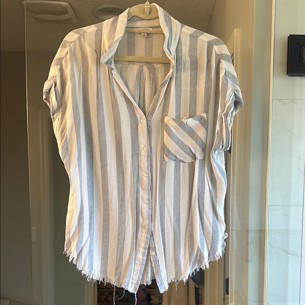 Umgee Blue and Gray Striped Shirt